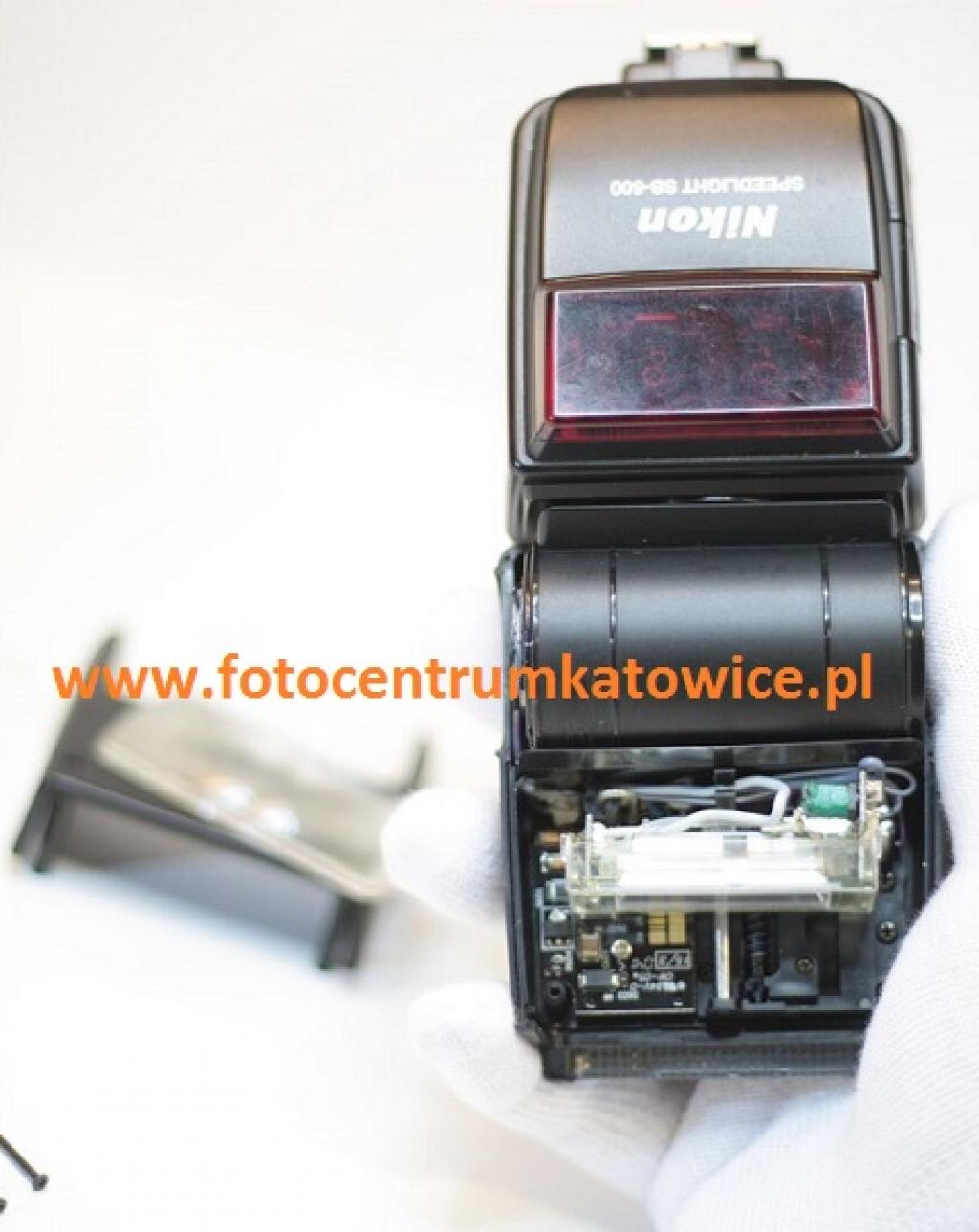 LAMPA BŁYSKOWA NAPRAWA SERWIS, USZKODZONA LAMPA BŁ